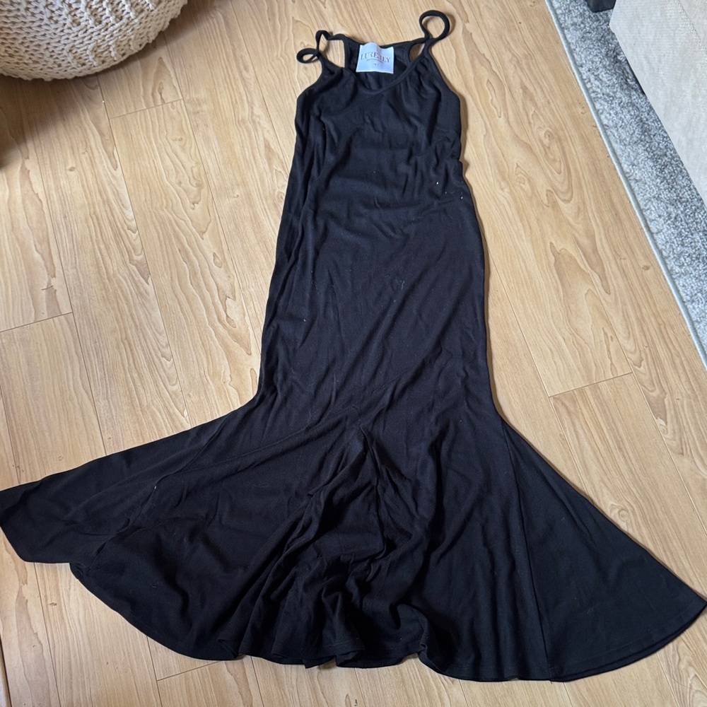 Lurelly Black Maxi Dress